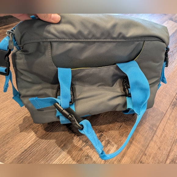 Detours Phinney Handlebar and Rack Bag Biking Cycling Commuter - Picture 2 of 15